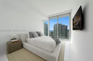 300 Biscayne Blvd, Miami, FL 33131 - Photo 20