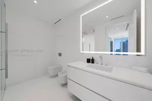 300 Biscayne Blvd, Miami, FL 33131 - Photo 24