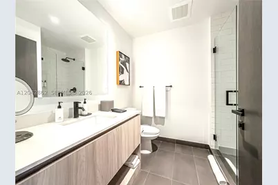 398 NE 5th #4316, Miami, FL 33132 - Photo 10