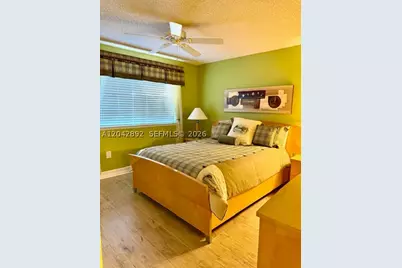 4000 Crystal Lake #112, Deerfield Beach, FL 33064 - Photo 16