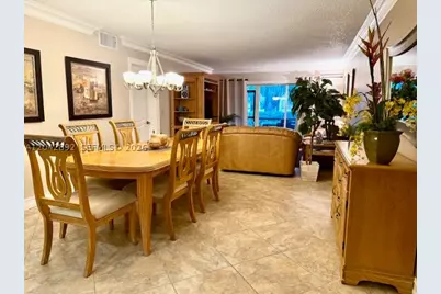 4000 Crystal Lake #112, Deerfield Beach, FL 33064 - Photo 6