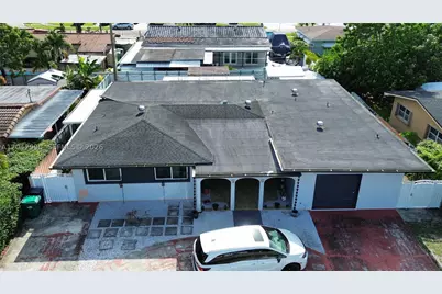 11512 NW 58th, Hialeah, FL 33012 - Photo 2