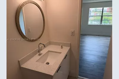 8405 NW 8th #303, Miami, FL 33126 - Photo 8