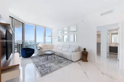 851 NE 1st #3308, Miami, FL 33132 - Photo 2