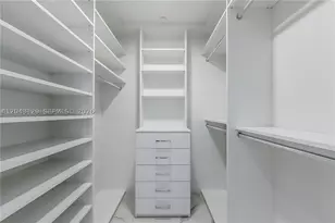 851 NE 1st, Miami, FL 33132 - Photo 8