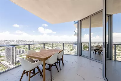 851 NE 1st #3308, Miami, FL 33132 - Photo 4