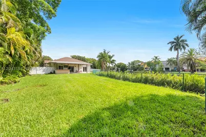 720 S Old Nob Hill, Plantation, FL 33324 - Photo 32