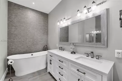 720 S Old Nob Hill, Plantation, FL 33324 - Photo 10