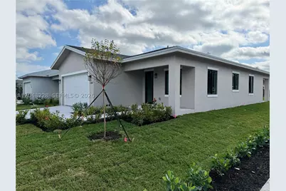 288 SW 2nd, Deerfield Beach, FL 33441 - Photo 2