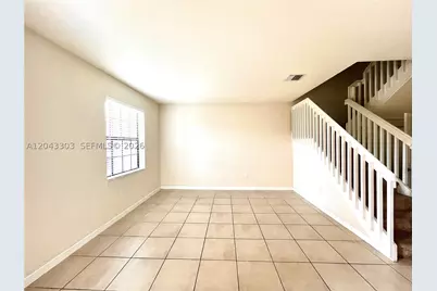 9271 W 33rd #9271, Hialeah, FL 33018 - Photo 4