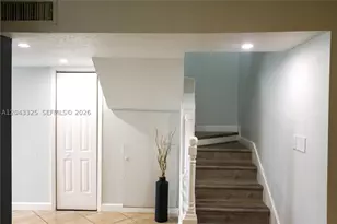400 NW 107th, Miami, FL 33172 - Photo 8