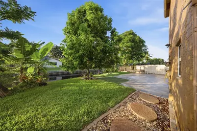 7919 NW 50th, Lauderhill, FL 33351 - Photo 40