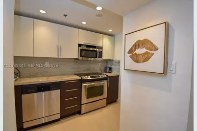 100 Lincoln #1507, Miami Beach, FL 33139 - Photo 4