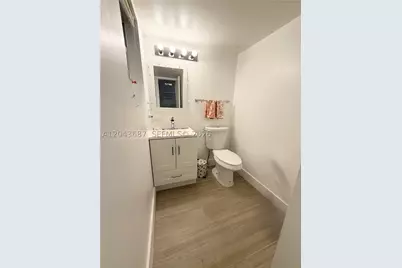 8101 SW 24th #405, Davie, FL 33324 - Photo 10