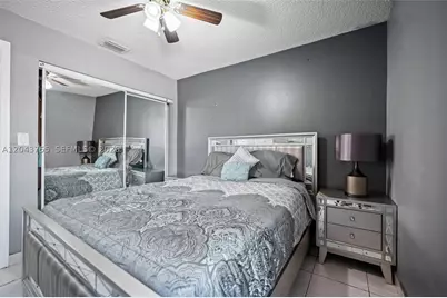 7581 W 29th, Hialeah, FL 33018 - Photo 14