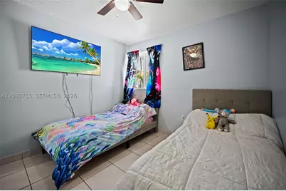 7581 W 29th, Hialeah, FL 33018 - Photo 16