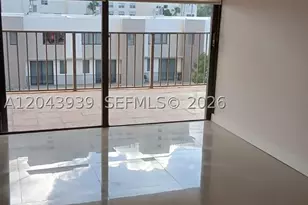 1800 NE 114th, Miami, FL 33181 - Photo 4