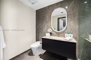 20 NE 11th, Miami, FL 33132 - Photo 24