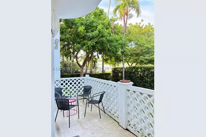 601 11th #107, Miami Beach, FL 33139 - Photo 2