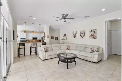 3904 W Gardenia, Weston, FL 33332 - Photo 10