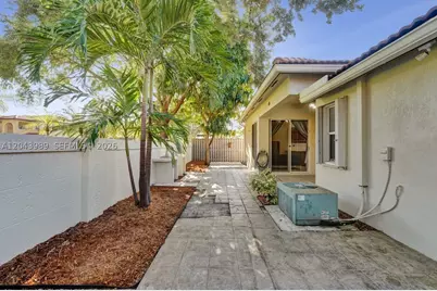 14003 N Cypress Cove, Davie, FL 33325 - Photo 70