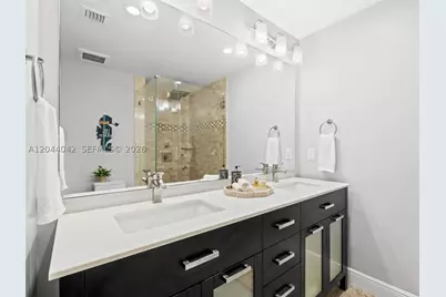 711 N Riverside #302, Pompano Beach, FL 33062 - Photo 16