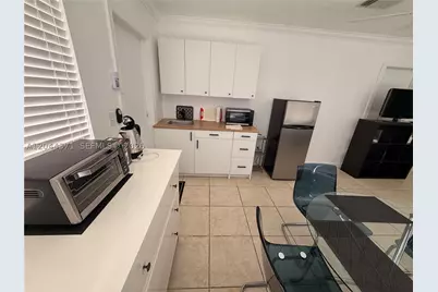 [Address not provided], North Miami Beach, FL 33162 - Photo 10