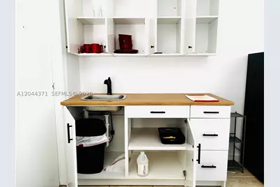 [Address not provided], North Miami Beach, FL 33162 - Photo 6