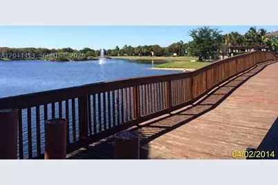 2464 Centergate #101, Miramar, FL 33025 - Photo 16