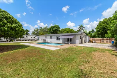 29925 SW 168th, Homestead, FL 33030 - Photo 32