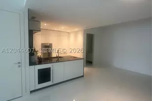 300 Biscayne Blvd, Miami, FL 33131 - Photo 18