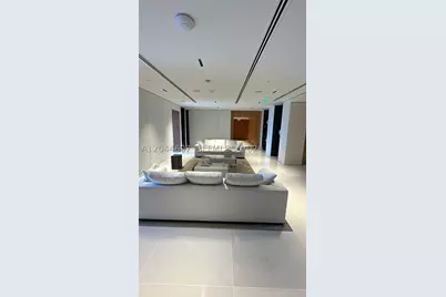 300 Biscayne Blvd #1909, Miami, FL 33131 - Photo 4