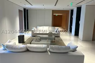 300 Biscayne Blvd, Miami, FL 33131 - Photo 4