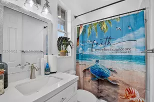 810 N 3rd Ave N, Lake Worth, FL 33460 - Photo 38