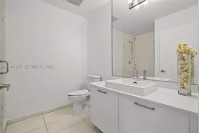151 SE 1st #PH04, Miami, FL 33131 - Photo 14