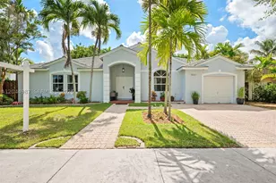 18061 SW 152nd, Miami, FL 33187 - Photo 1
