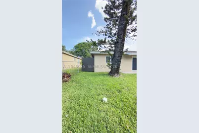 920 NW 65th, Miami, FL 33150 - Photo 4