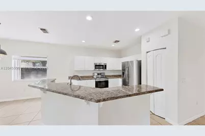 285 NE 32nd, Homestead, FL 33033 - Photo 12