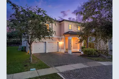 285 NE 32nd, Homestead, FL 33033 - Photo 1