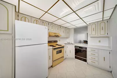 2571 Aragon #220, Sunrise, FL 33322 - Photo 2