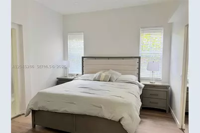 1074 Bluewood, Weston, FL 33327 - Photo 16