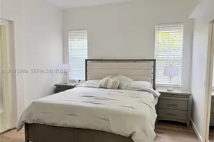 1074 Bluewood, Weston, FL 33327 - Photo 16