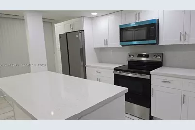 2810 SW 87th #910, Davie, FL 33328 - Photo 4