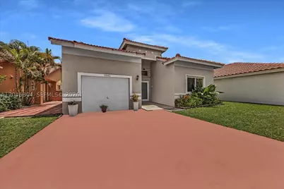 5542 NW 190th, Miami Gardens, FL 33055 - Photo 2