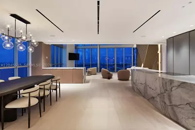 1100 Biscayne #3906, Miami, FL 33132 - Photo 2