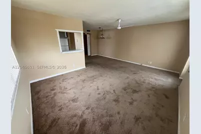 391 Windsor Q, West Palm Beach, FL 33417 - Photo 4