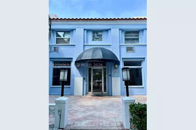 215 30th #22, Miami Beach, FL 33140 - Photo 1