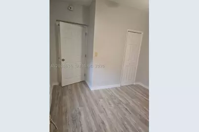 215 30th #22, Miami Beach, FL 33140 - Photo 18