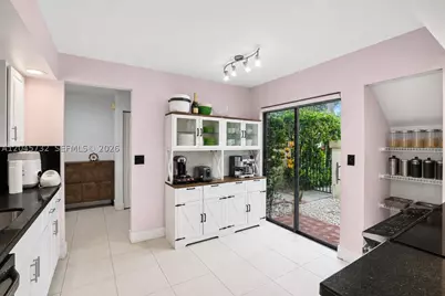 7758 La Mirada #7758, Boca Raton, FL 33433 - Photo 4