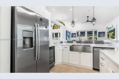 123 SW 164th, Pembroke Pines, FL 33027 - Photo 12